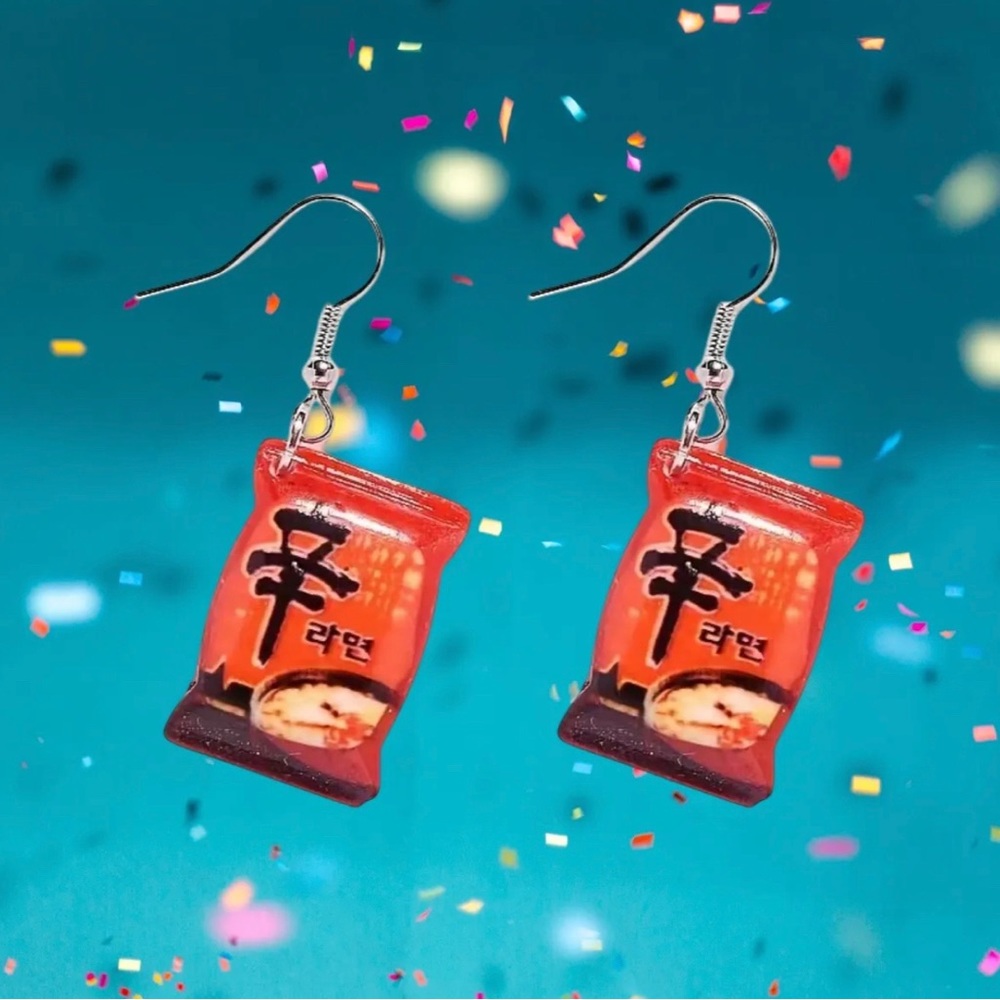Handmade Resin Instant Ramen Noodle Earrings